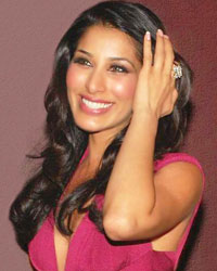 Sophie Choudry